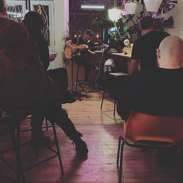 Music session underway. @blairjollands @themicrodance tonight.